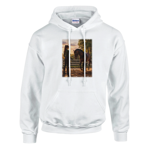 Longieren im Abendlicht – Hoodie