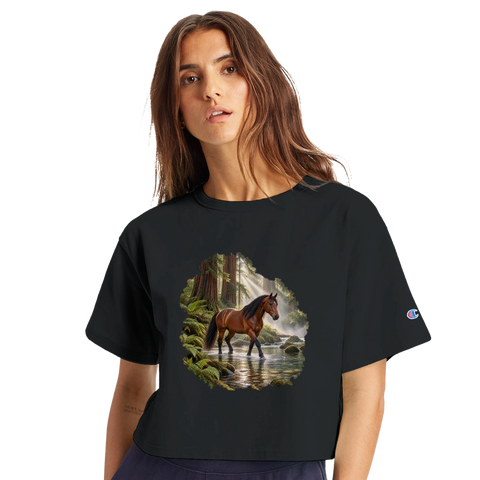 Braunes Pferd im Mammutbaumwald – Crop-Top