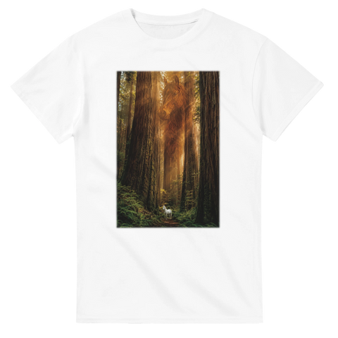 Weißer Geist im Redwoodwald – T-Shirt