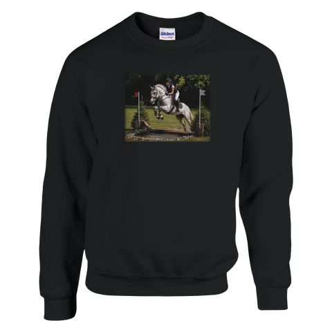 Geländeritt am Bach – Pullover