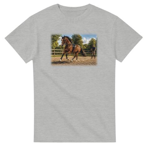 Longenarbeit auf dem Reitplatz – T-Shirt