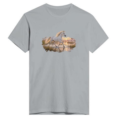 Camargue-Pferd im Flamingo-Marschland – Herren-T-Shirt