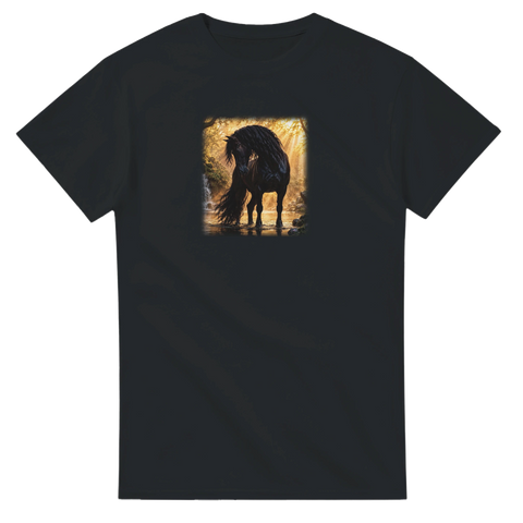 Friese am Wasserfall – T-Shirt