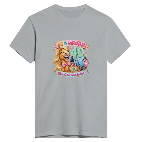40 und sattelfest – Herren-T-Shirt