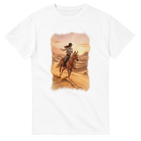 Reiterin in den Sanddünen – T-Shirt