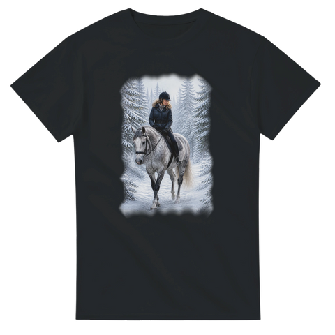 Reiterin im Schneewald – T-Shirt