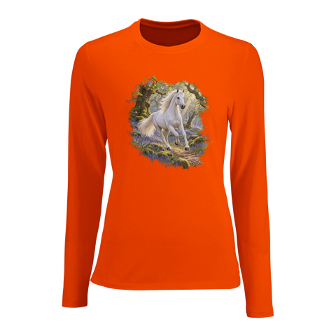 Weißes Pferd im Glockenblumenwald – Damen-Langarmshirt