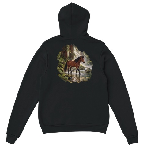 Braunes Pferd im Mammutbaumwald – Hoodie mit Rückendruck