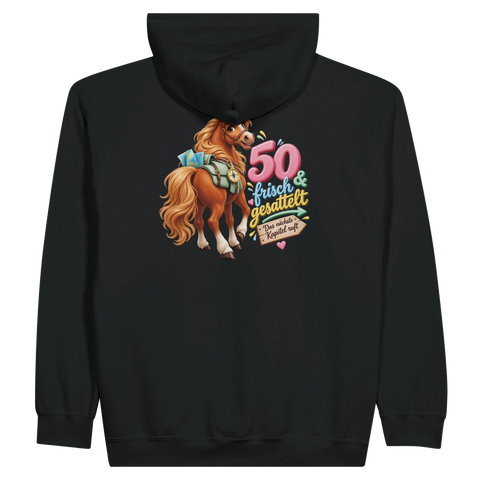 50 und frisch gesattelt – Zip-Hoodie mit Rückendruck